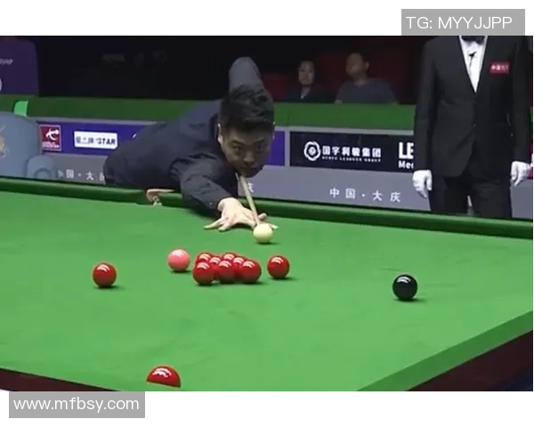 丁俊晖与梁文博激战成焦点比分背后隐藏的精彩故事